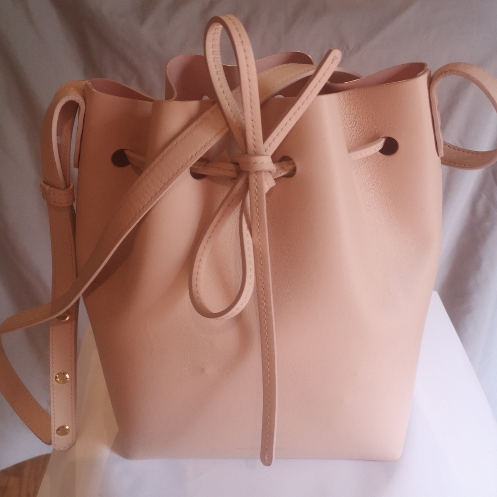 Black Friday sales 100% Authentic Mansur Gavriel